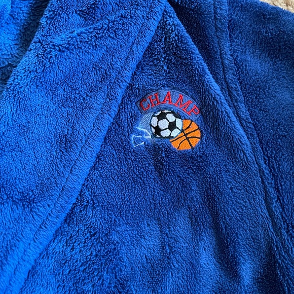 Boys Robe, Soft - Picture 2 of 5